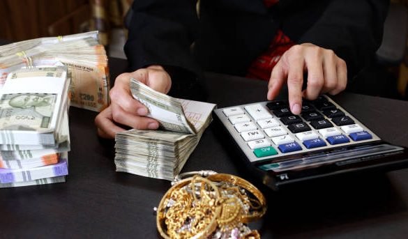 Duplex Dynamics: Doubling Profits with Smart Financing Strategies