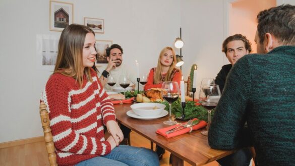 dinner party at home