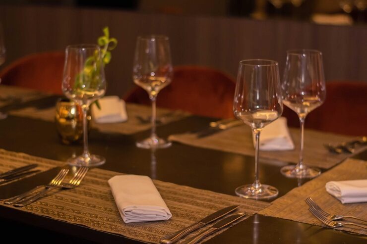 How to Pick the Best Delivery Service for Liquor Without Getting Burned